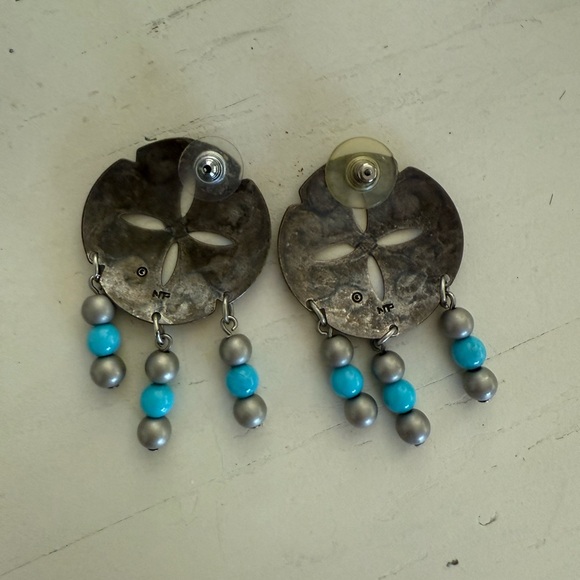 Silver Vintage Navajo Turquoise Dangle Sand dollar Earrings - Picture 3 of 5